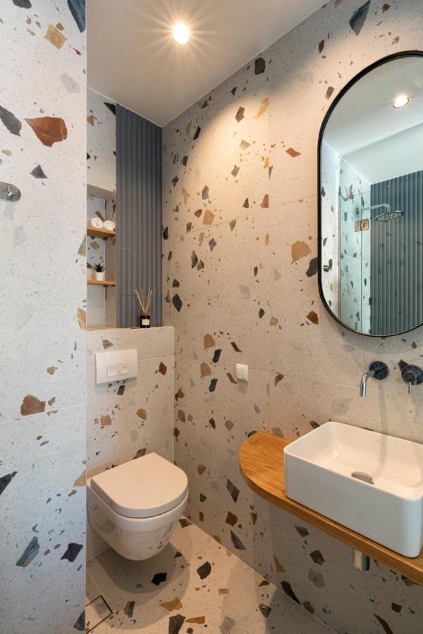 Modern 4Bd Apt Near Piraeus Port-Ath-15 Min Walk-Pirasmus Residencies מראה חיצוני תמונה